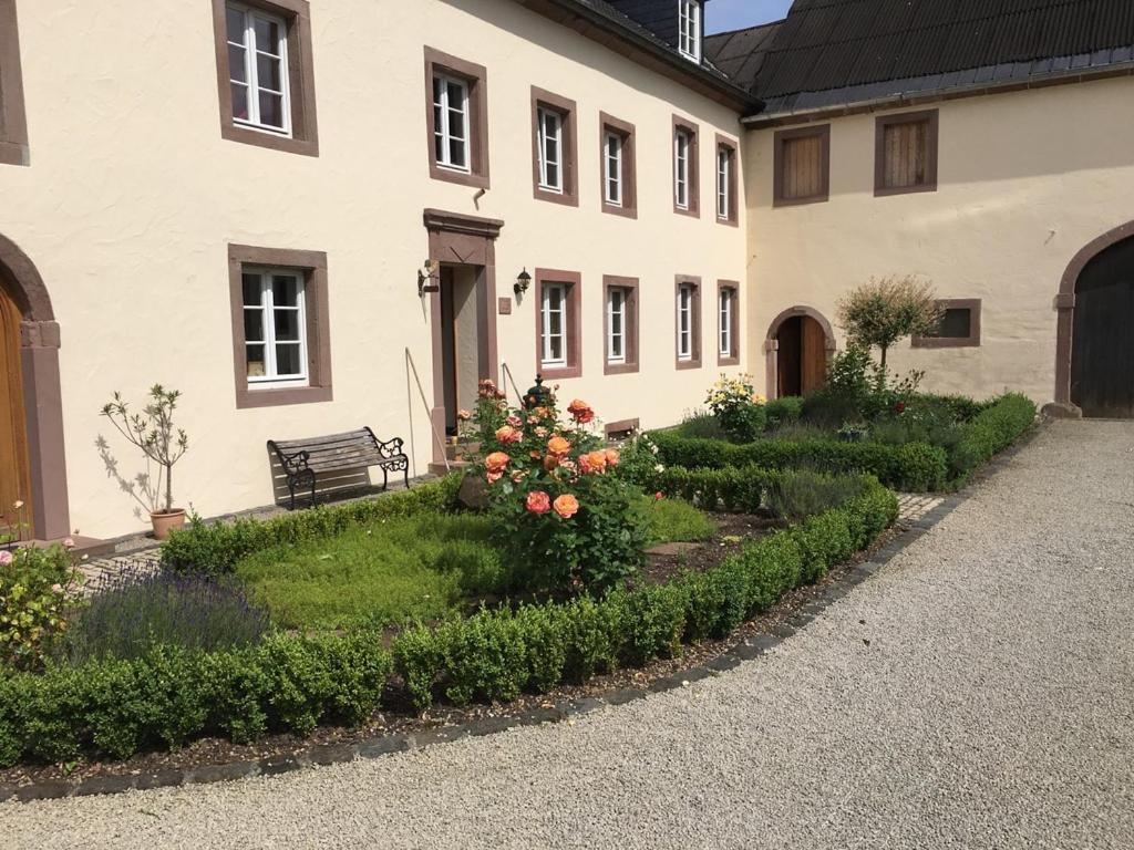 Ferienwohnung In Historischem Bauernhaus In Der Eifel Mettendorf Esterno foto